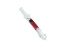 Chemfort Syringe adaptor-Picture of Chemfort Syringe adaptor connected to red drug Syringe